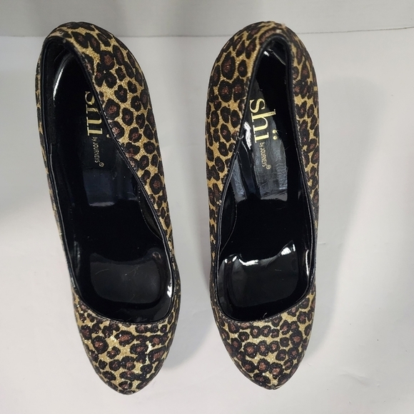 Shi by Journey 5 in Heel in Sparkling Brown Leopard Print Size 9 - Picture 3 of 9